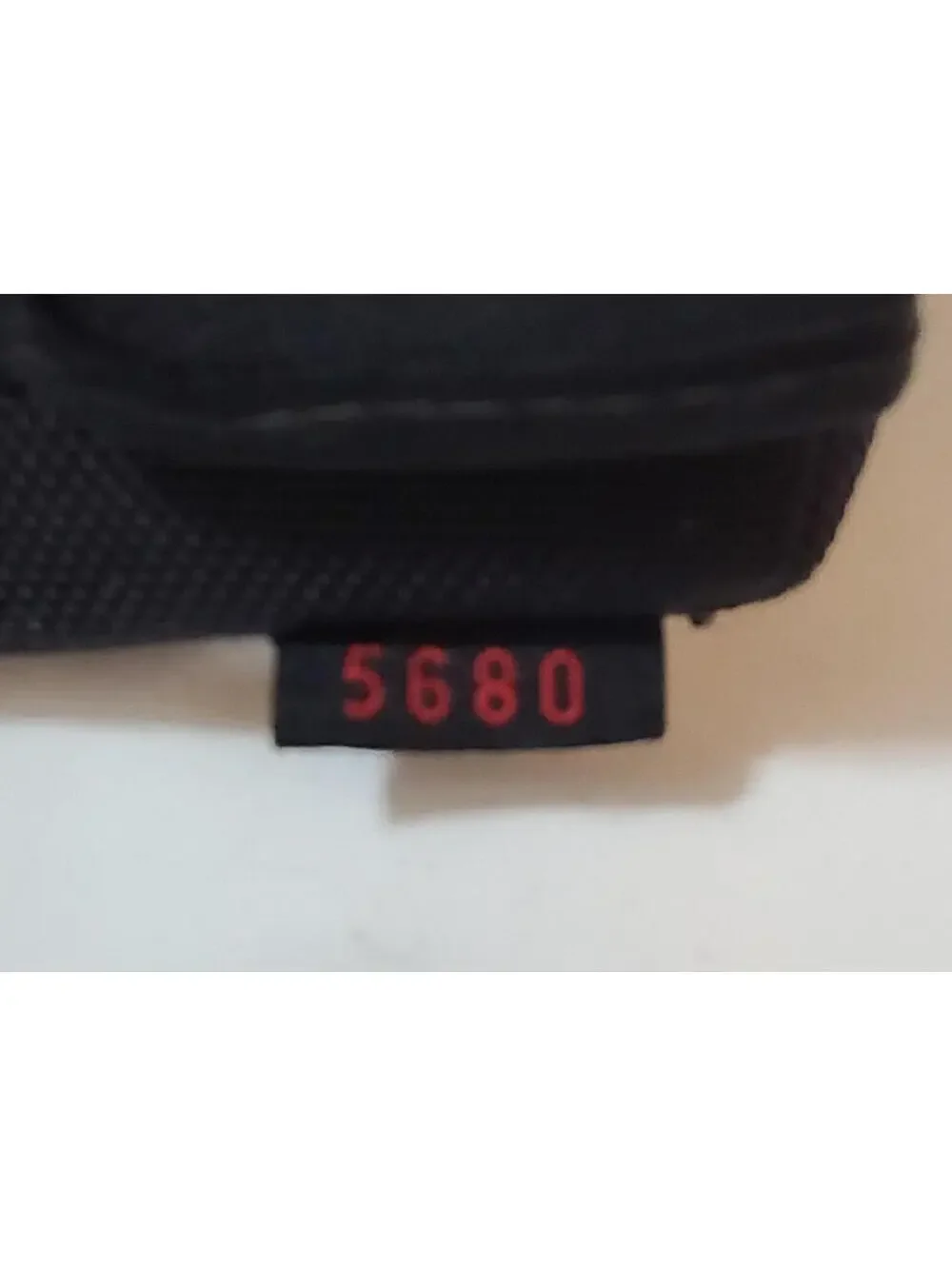 Tamrac 5680 Subcompact Ultra Thin Photo Digital Camera Bag Case Black Travel EUC